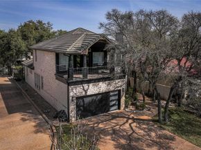 11 Treehaven LN, The Hills TX 78738