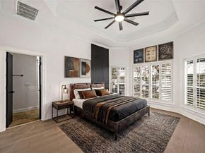11 Treehaven LN, The Hills TX 78738