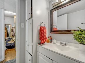 1000 W 26th ST 109, Austin TX 78705