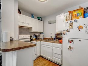 1000 W 26th ST 109, Austin TX 78705