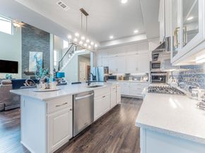 112 Hollytree Ct, Georgetown TX 78628