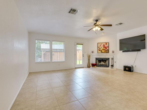 13371 Amasia DR, Austin TX 78729