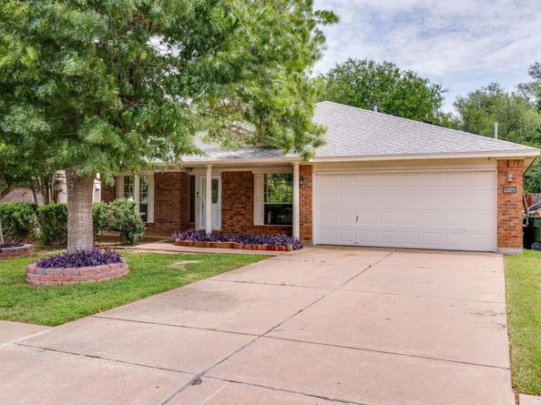 13371 Amasia DR, Austin TX 78729
