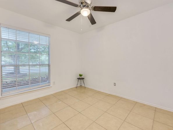 13371 Amasia DR, Austin TX 78729