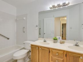 13371 Amasia DR, Austin TX 78729