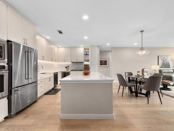 900 S 1st ST 312, Austin TX 78704