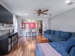 8804 Dittmar Oaks DR, Austin TX 78748
