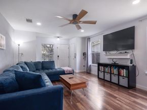 8804 Dittmar Oaks DR, Austin TX 78748