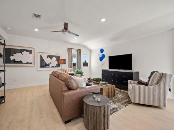 9509 Oxbow Strap DR, Austin TX 78724