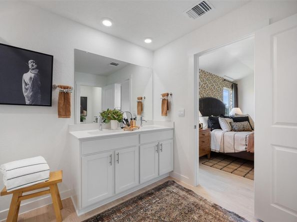 9509 Oxbow Strap DR, Austin TX 78724