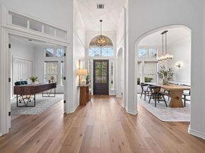 10502 Grand Oak DR, Austin TX 78750