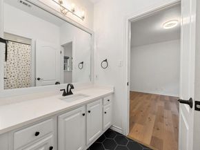 10502 Grand Oak DR, Austin TX 78750