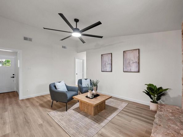 7002 Teaberry DR, Austin TX 78745