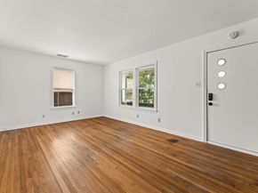 1909 Piedmont Ave, Austin TX 78757