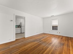 1909 Piedmont Ave, Austin TX 78757