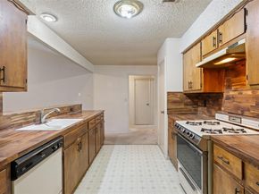 12006 Trianon LN, Austin TX 78727