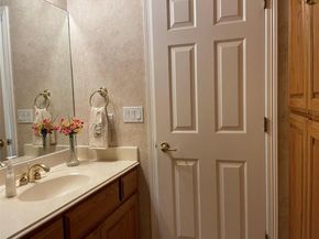 120 Brazos DR, Georgetown TX 78628