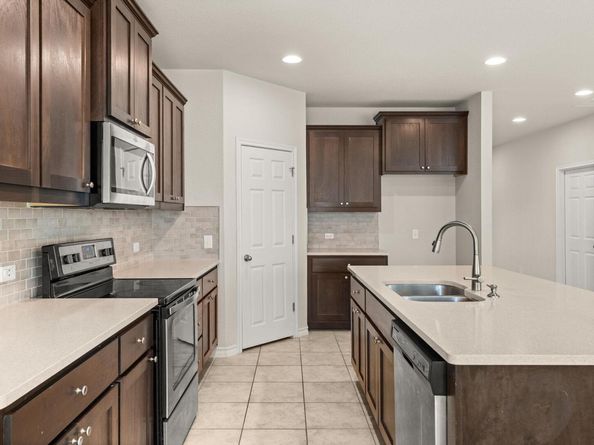 740 Aliso TRL, Leander TX 78641