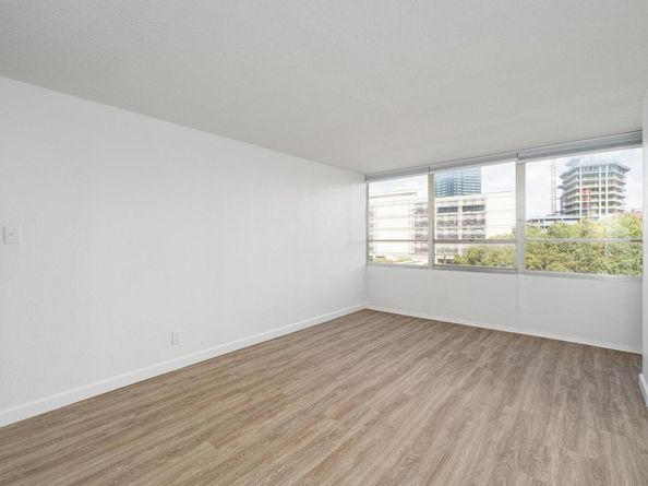 1800 Lavaca St 509, Austin TX 78701