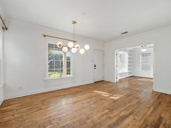 1806 Stamford LN, Austin TX 78703