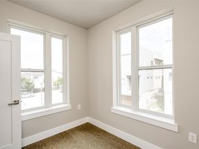 2724 Treble LN 324, Austin TX 78704