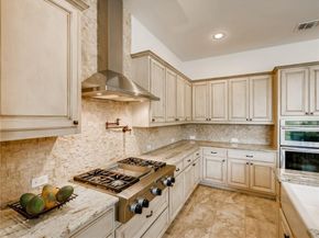215 Woodlands CT, Lakeway TX 78738
