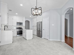 8105 Longdraw DR, Round Rock TX 78681