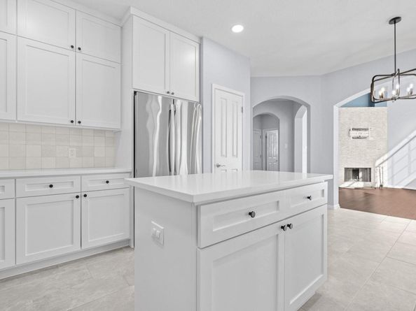 8105 Longdraw DR, Round Rock TX 78681