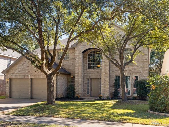 8105 Longdraw DR, Round Rock TX 78681