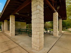 8105 Longdraw DR, Round Rock TX 78681