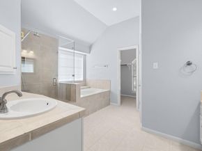 8105 Longdraw DR, Round Rock TX 78681