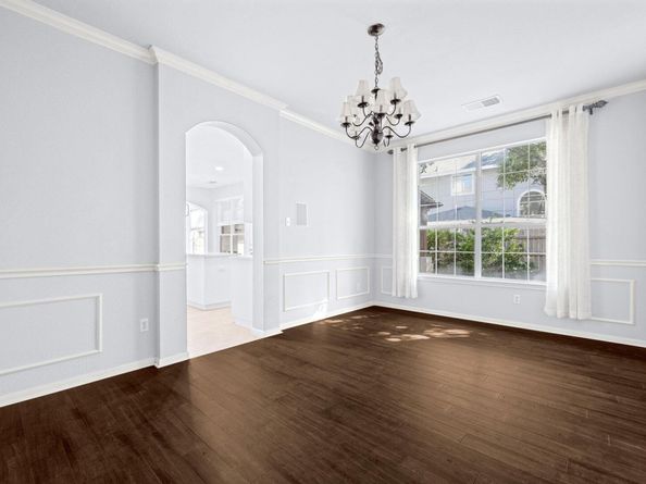 8105 Longdraw DR, Round Rock TX 78681