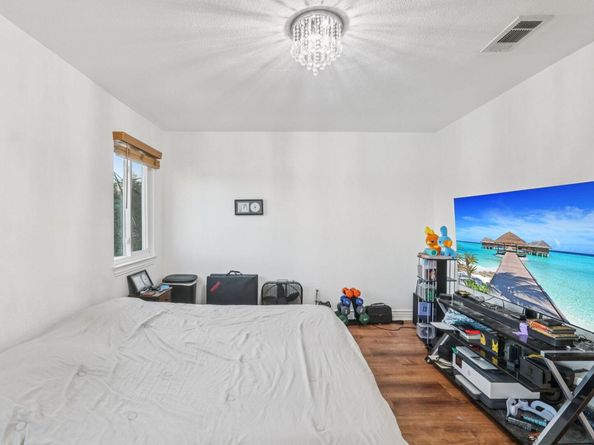 5801 Thunderbird ST A11, Lago Vista TX 78645