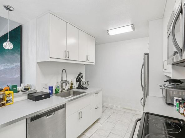 5801 Thunderbird ST A11, Lago Vista TX 78645