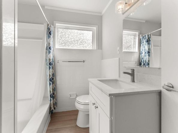 2207 North Plains Ave, Austin TX 78757