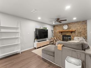 2207 North Plains Ave, Austin TX 78757