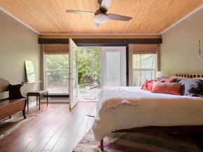 3301 Doolin DR, Austin TX 78704