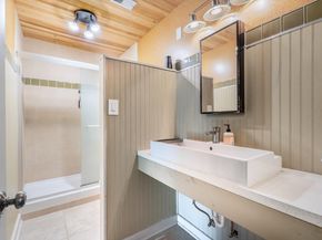 3301 Doolin DR, Austin TX 78704