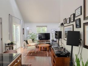 3301 Doolin DR, Austin TX 78704
