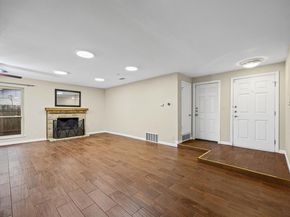 9215 Hunters TRCE E, Austin TX 78758