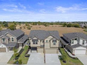 2208A Cornfield DR, Pflugerville TX 78660