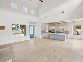 9504 Harbor DR, Jonestown TX 78645