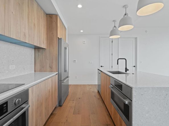 84 East Ave 3401, Austin TX 78701
