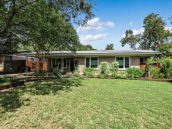 1600 Larkwood DR, Austin TX 78723