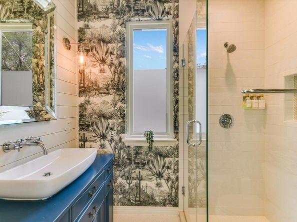 1600 Larkwood DR, Austin TX 78723