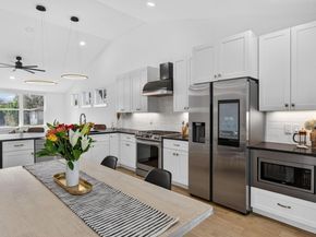 504 W Croslin ST, Austin TX 78752