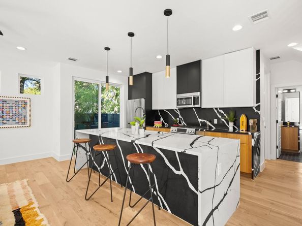 2902 Gonzales ST 2, Austin TX 78702