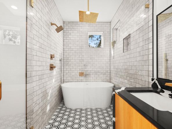 2902 Gonzales ST 2, Austin TX 78702