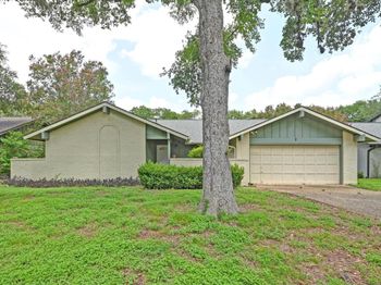 4514 Cliffstone CV