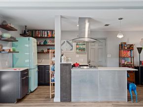 7405 Eastcrest DR, Austin TX 78752